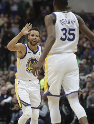 新浪nba手机版中文网(新浪nba手机版中文网NBA直)