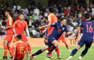 中国对战韩国足球(中国对战韩国足球比赛)