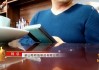 央视315之一弹：济宁梁山希希纸制品有限公司用垃圾纸品做婴儿纸尿裤、卫生巾等