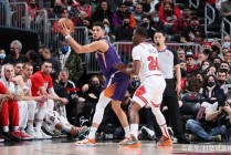 nba常规赛多少场比赛(nba常规赛多少场比赛结束)