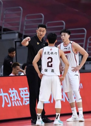 广东宏远篮球俱乐部(广东宏远篮球俱乐部官方网站)