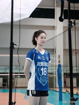 现在正在直播的女排现场直播(2021女排直播那个app能看)