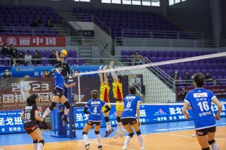 2023中国女排今天比赛直播(2023中国女排今天比赛直播回放)