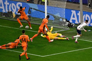 法国2比1英格兰(法国对阵英格兰的比赛结果)