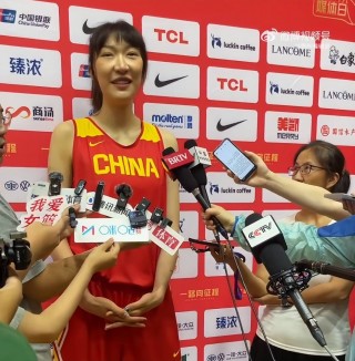 中国女篮最新比赛直播(中国女篮最新比赛直播及录像回放)