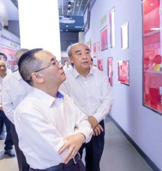 茅台集团张德芹带队考察古井集团，双方想在更高维度上实现共赢发展？