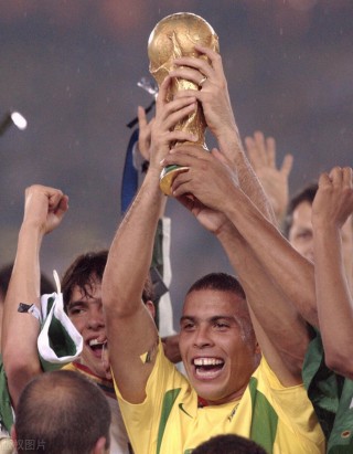 2002年世界杯(2002年世界杯中国队成绩)