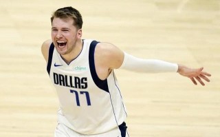 nba季后赛直播视频直播(nba季后赛直播现场视频直播)