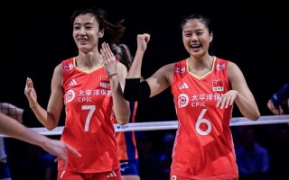 中国女排3比2巴西回放(中国女排3比2巴西回放视频)