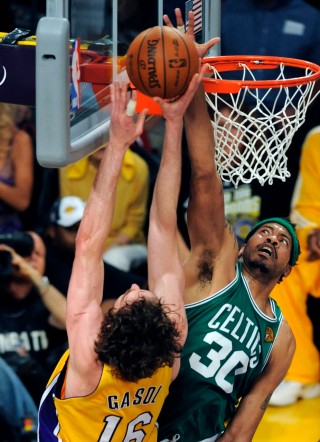 2010nba总决赛回放超清中文(2010nba总决赛回放超清中文第三场在线观看)