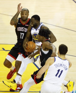 nba季后赛现场直播比赛(nba季后赛现场直播比赛在哪看)