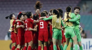 中国女足逆转夺冠(中国女足逆转夺冠哪天)