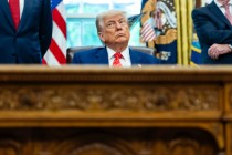 一周外盘头条|美英达成贸易协议 美联储连续第三次按兵不动 比特币再破10万美元 巴菲特年底卸任伯克希尔CEO