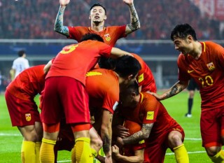 今晚中国男足比赛直播(今晚中国男足比赛直播视频回放)