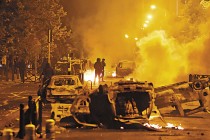 法国爆发球迷骚乱(法国爆发球迷骚乱视频)