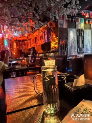 04年欧洲杯酒吧(04年欧洲杯酒吧冠军是谁)