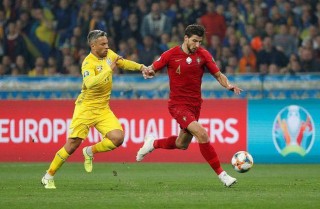 第5届欧洲杯(最近五届欧洲杯冠军)