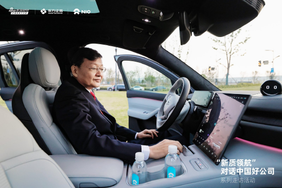 前券商首席经济学家李大霄：希望中国新能源汽车产业走向全球  第1张
