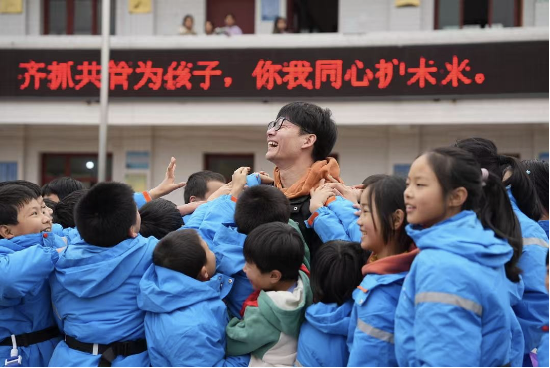 Keep红桃K公益行，为云贵地区儿童送上新年温暖  第3张
