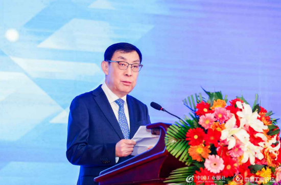 马培华：把发展新质生产力摆在突出位置，推进质量变革、效率变革、动力变革  第1张