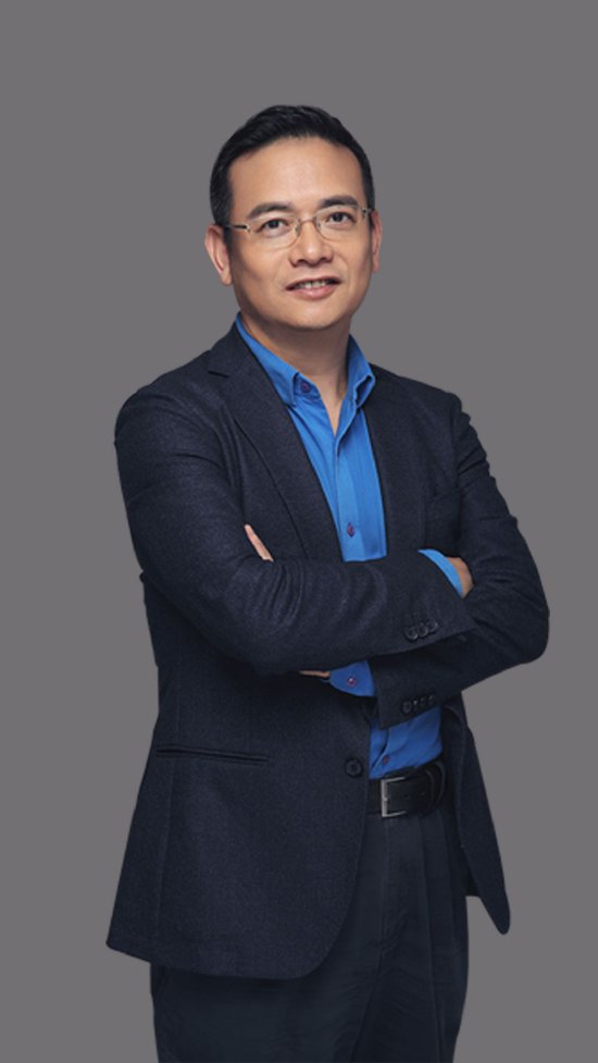 视频|未来AI将颠覆90%的行业！但斌2025投资展望：全面拥抱AI浪潮 关注三大方向机会  第1张