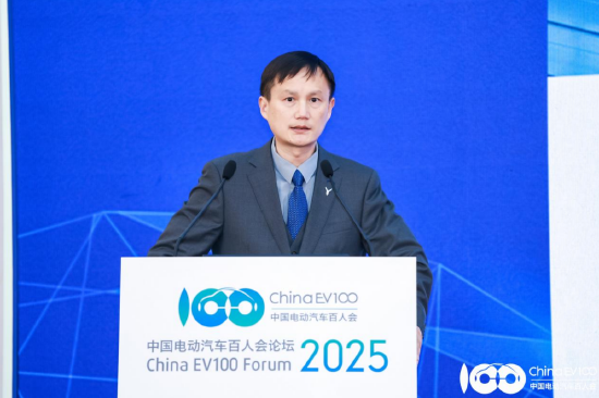 岚图汽车蒋焘：汽车行业非常卷，最重要的是活下来留在牌桌  第1张