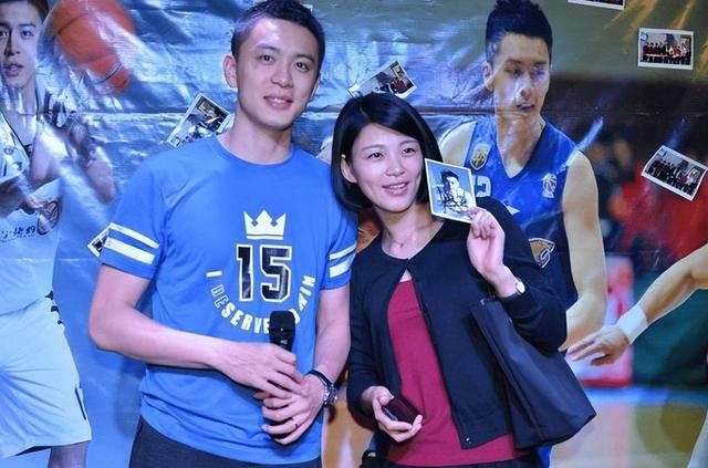杨鸣老婆唐佳良资料(杨鸣老婆唐佳良资料多高)  第1张