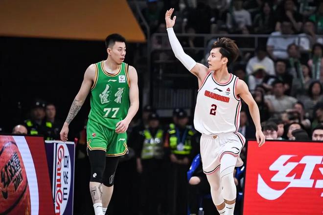 广东男篮vs浙江男篮直播(广东男篮vs浙江男篮直播时间)  第2张