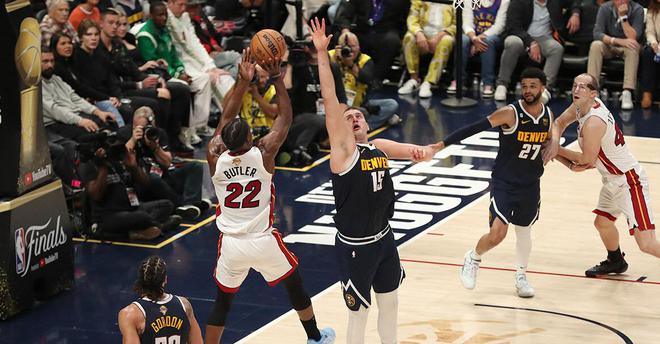 nba总决赛g5:热火vs掘金(2020年nba总决赛热火队队员)  第1张