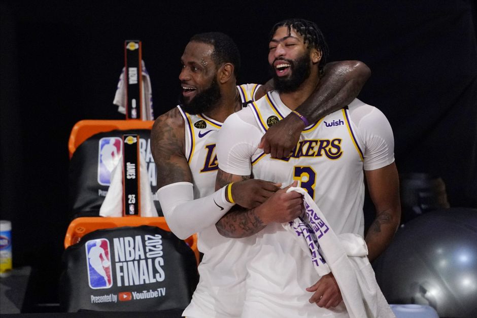 nba季前赛湖人今天比赛(nba季前赛湖人今天比赛回放)  第1张