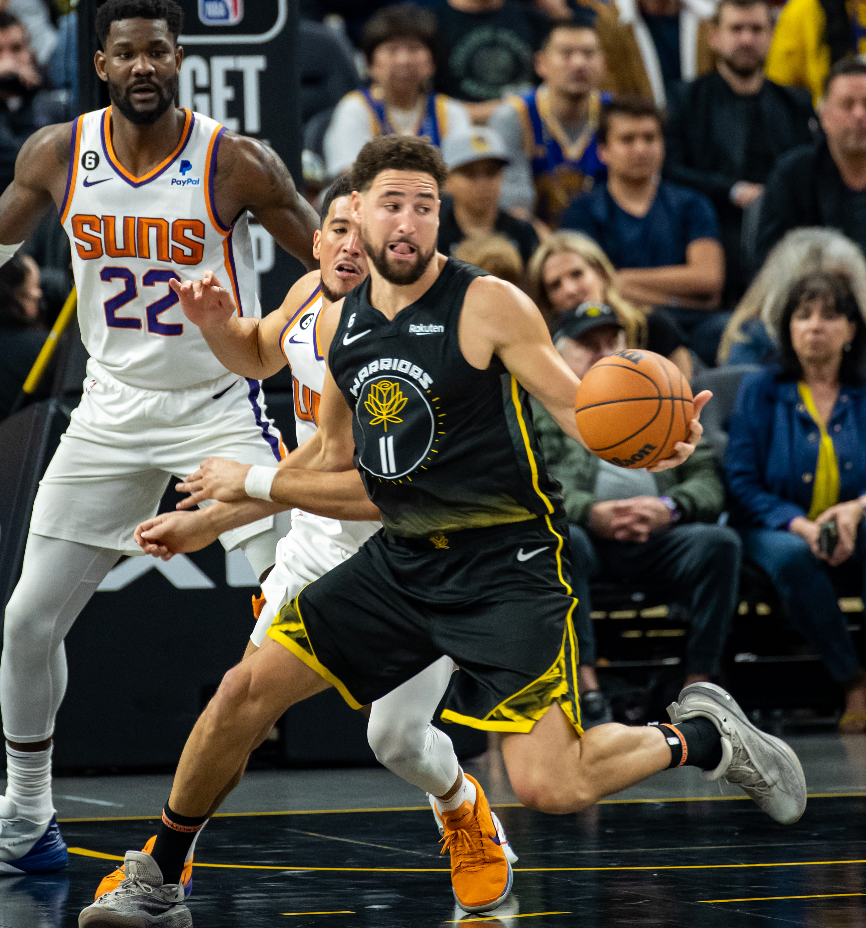nba勇士今天比赛直播(nba今日勇士比赛视频回放)  第2张
