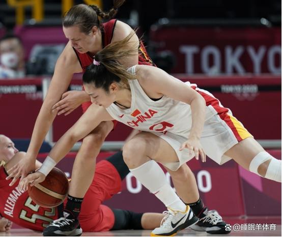 中央五体育频道篮球(中央五体育频道篮球直播沈阳辽宁一广东兰球)  第1张