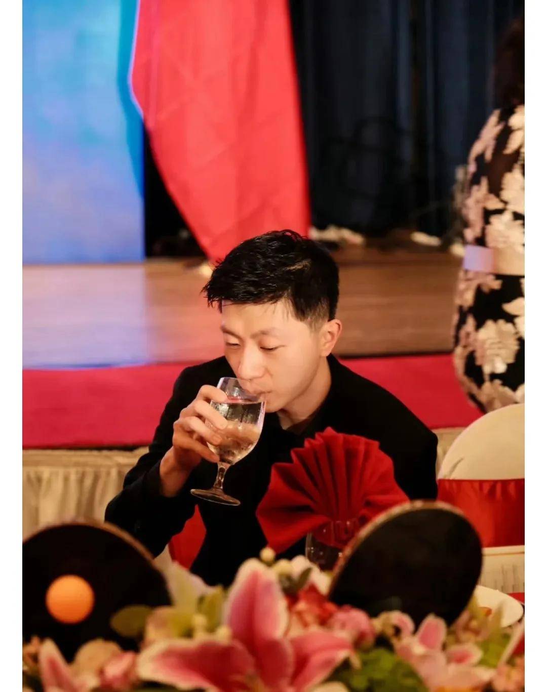 马龙为什么保护刘诗雯(马龙和刘诗雯是什么关系)  第1张