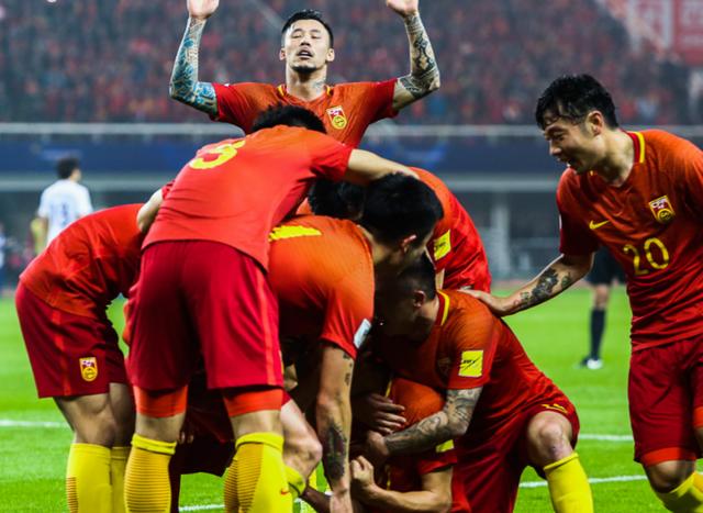 今晚中国男足比赛直播(今晚中国男足比赛直播视频回放)  第1张
