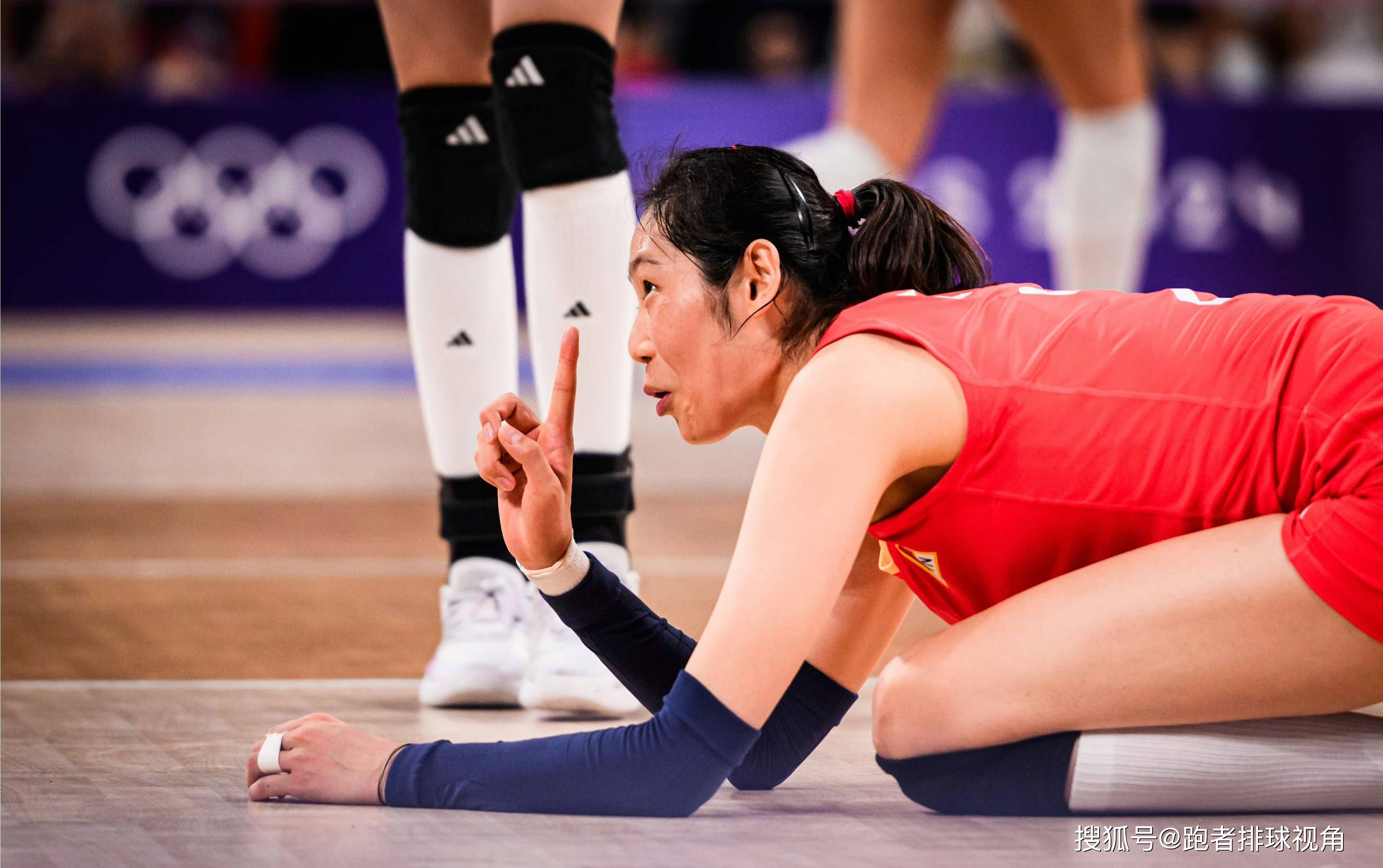 今日女排赛事直播(今日女排赛事直播几点)  第1张