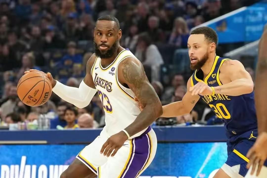 nba湖人队vs勇士队(nba湖人队vs勇士队中文解说视频)  第1张
