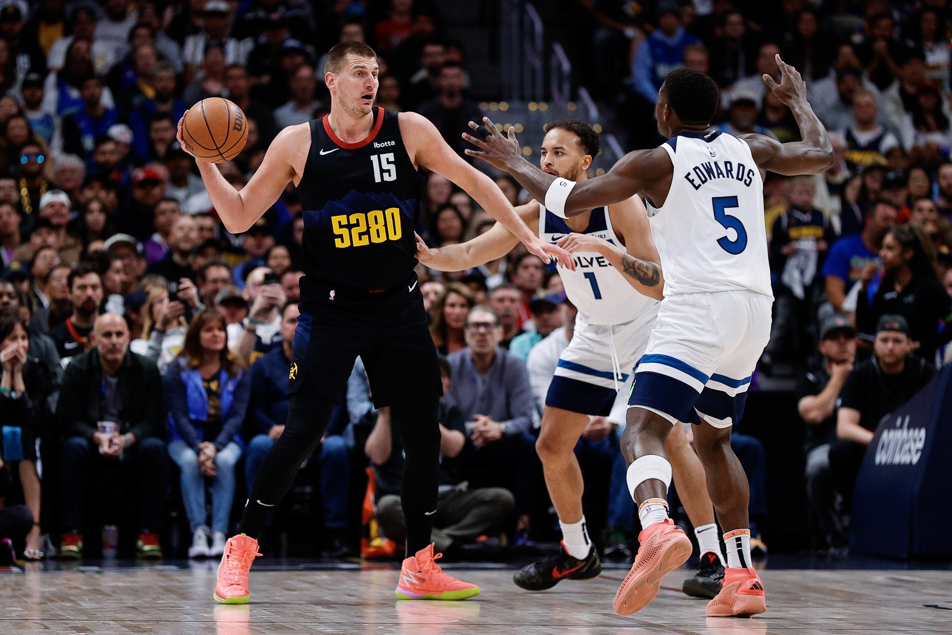 nba直播吧无插件版在线观看(nba直播在线观看免费无插件回放)  第1张