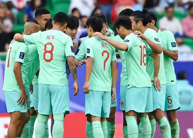 世预赛国足vs新加坡(世预赛国足vs新加坡结果)  第2张
